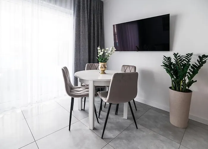 Aquarius 104 Apartment